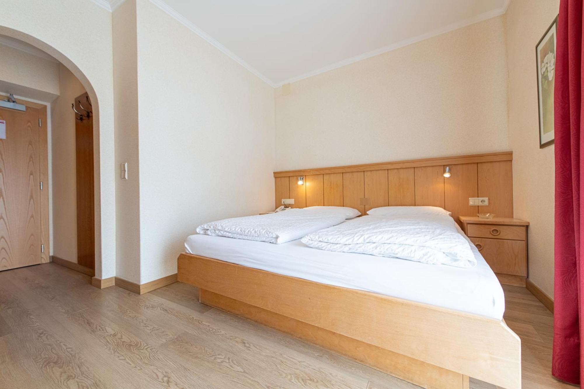 Nocker Hotel 3*