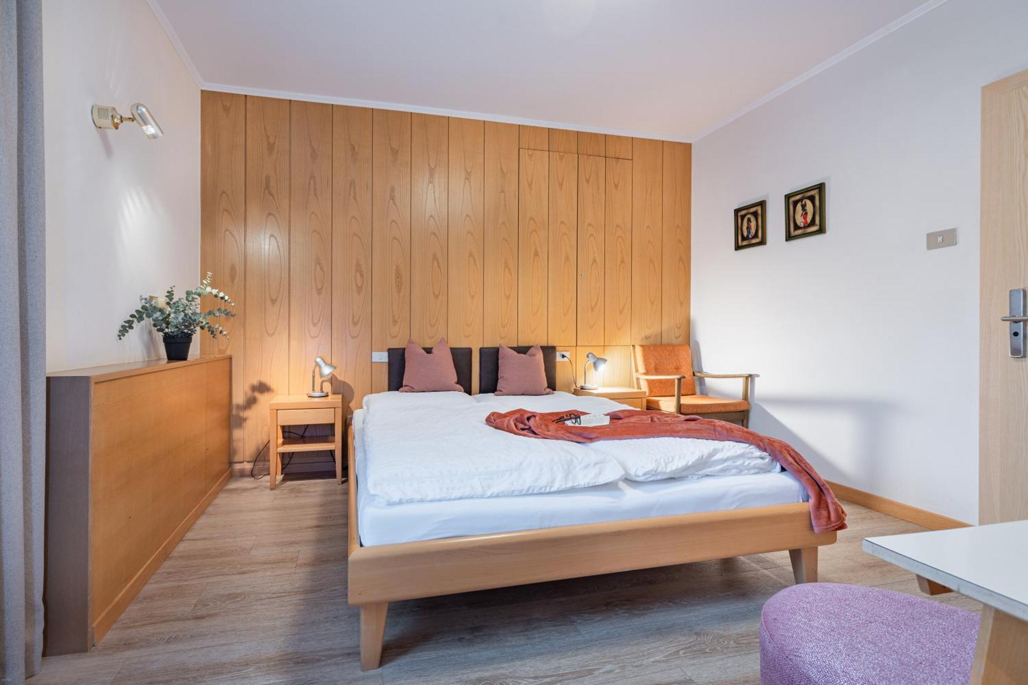 Nocker Hotel